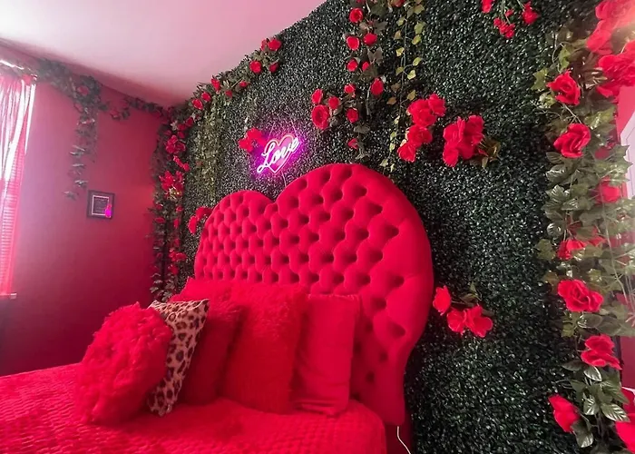 Wild Romance Hideaway 5 Min Away From Downtown